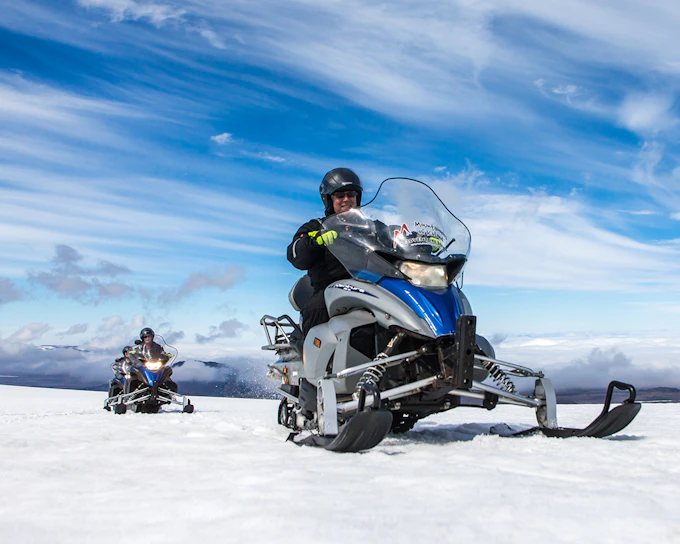 Reykjavik: Golden Circle & Langjokull Glacier Snowmobile Tour
