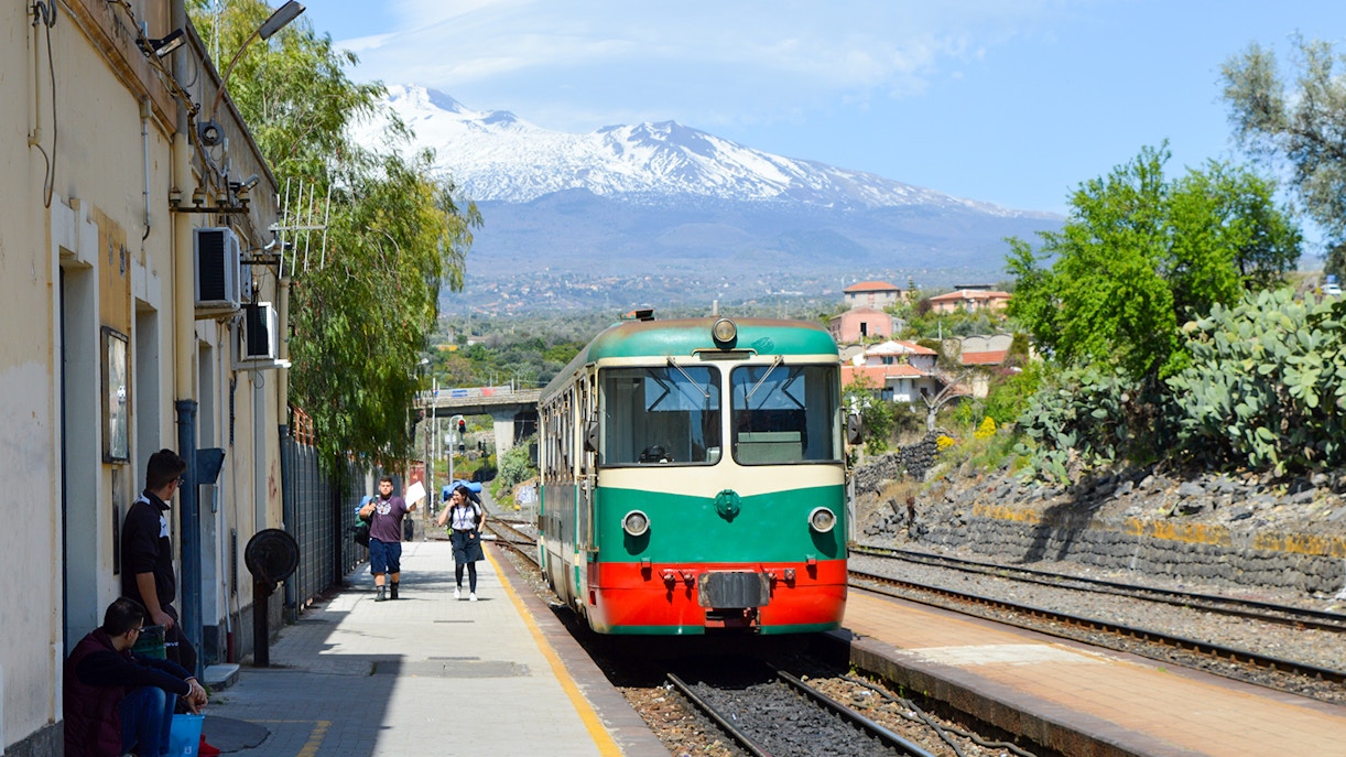 Guide to Biancavilla tour