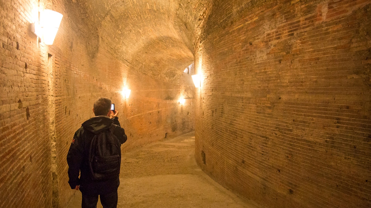 Entrance to Passetto di Borgo