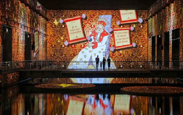 Immersive display of The Little Prince at Bassins des Lumières, Bordeaux.