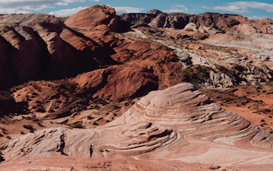 Valley of Fire's red rock formations on a guided tour from Las Vegas.
