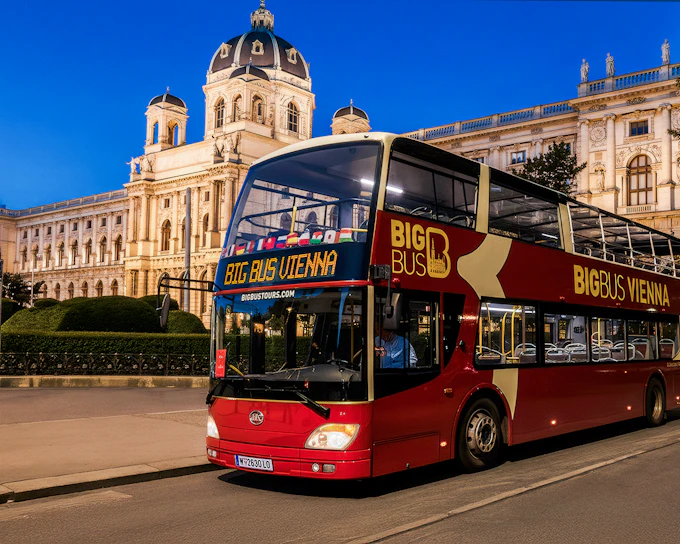 Big Bus: 1.5 Hour Vienna Evening Bus Tour with Live Guide