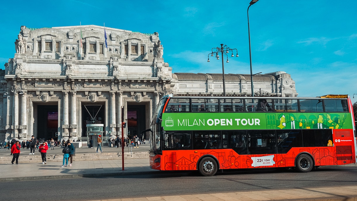 Milan Hop-on Hop-off Bus Tour in front of the Stazione Centrale Piazza Duca d'Aosta