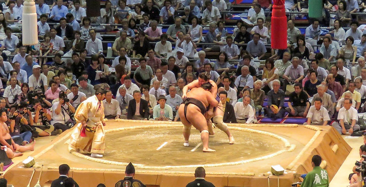 Torneo di sumo a Fukuoka