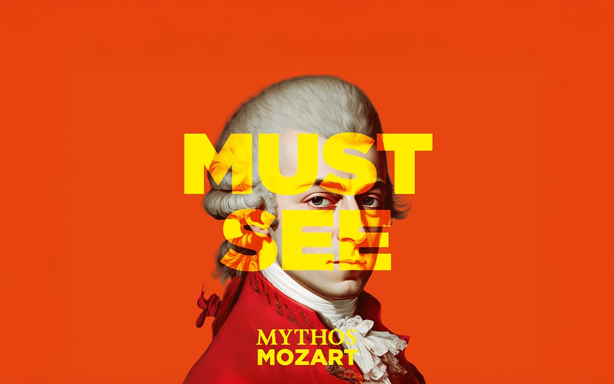 Mythos Mozart Immersive Exhibition poster with Mozart portrait and "Must See" text.