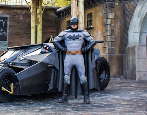 Batman with Batmobile at Parque Warner in Madrid.