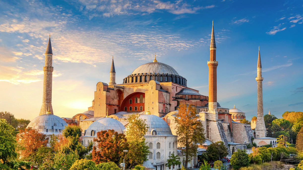 Hagia Sophia exterior with minarets in Istanbul, Turkey.
