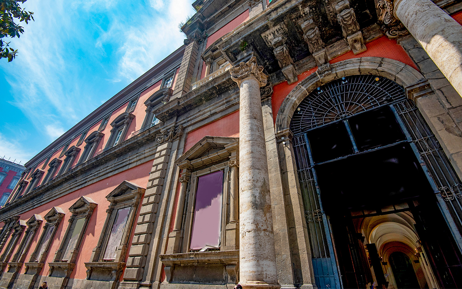 Plan your visit to National Archaeological Museum Naples