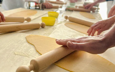 fettuccine and traditional wine cookies cooking class by the sea in rome-1