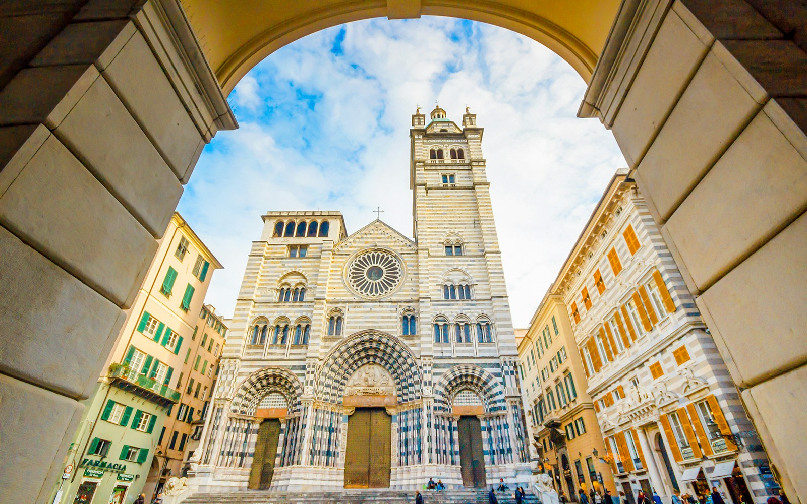 Cattedrale di San Lorenzo facade with intricate carvings, Genoa, Italy.