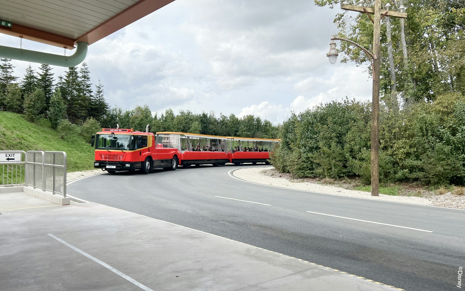 Studio Tram Tour at Disneyland Paris showcasing behind-the-scenes movie magic.