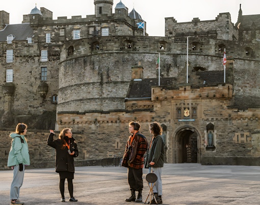 Edinburgh Hop-on Hop-off tours Inclusions