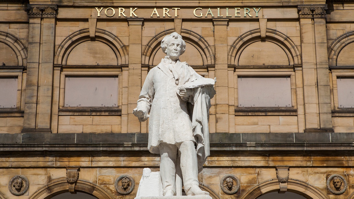 Estatua de William Etty y Galería de Arte de York en York, Inglaterra.