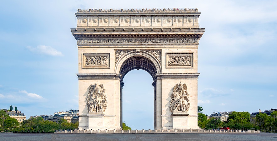 A tour guide’s perspective of Arc de Triomphe