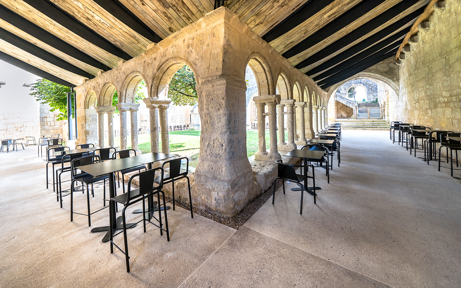 Saint-Émilion Collegial katolska kyrka  