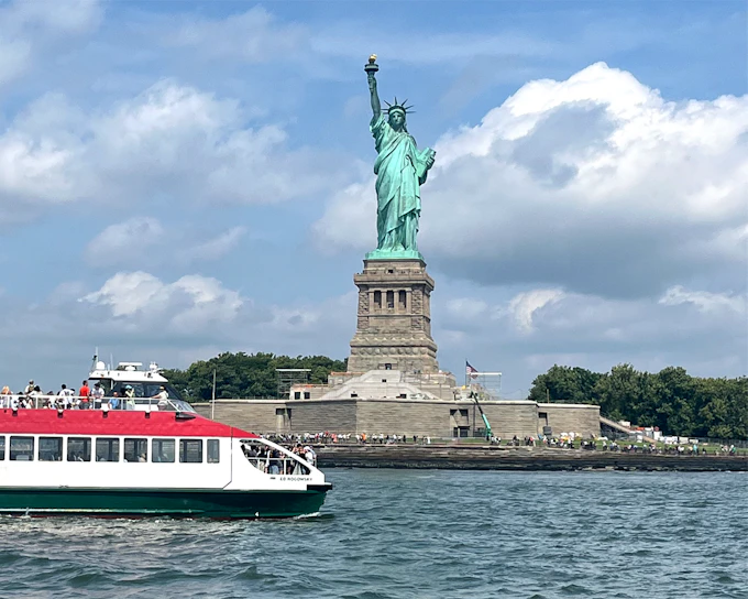 Circle Line: 50-min Statue of Liberty Express Cruise