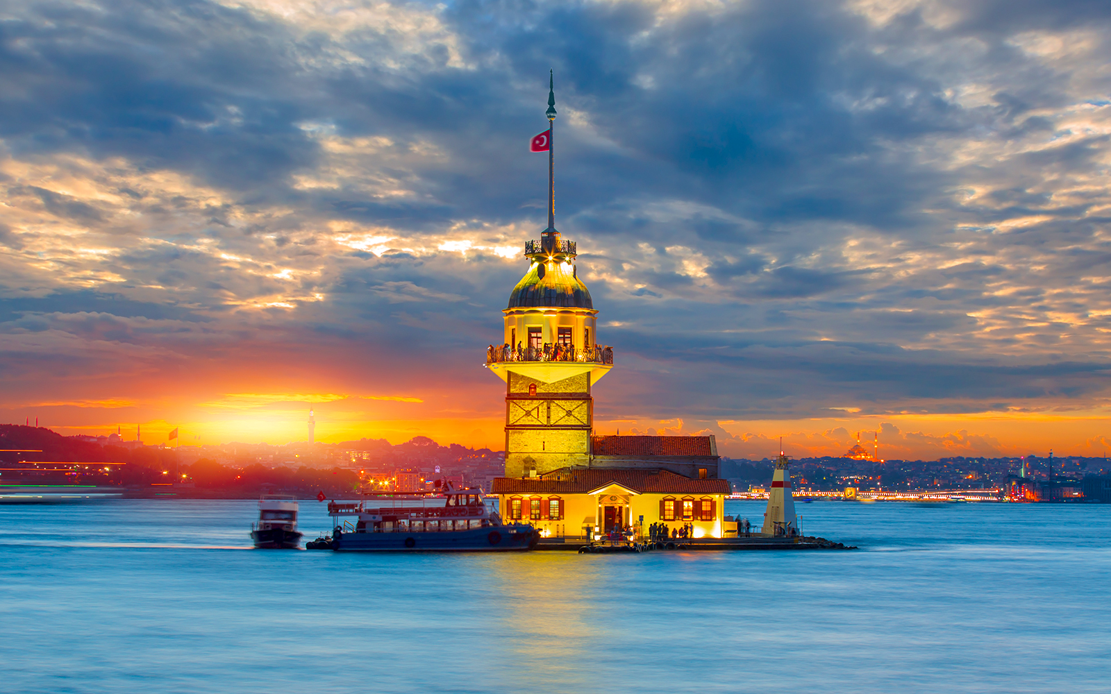 Jungfrutornet (Kız Kulesi)