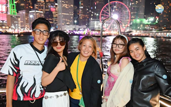 kveldstur med yacht i victoria harbour i hongkong ombord på «dreamer», inkludert snacks, brus og bilder-6