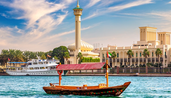 Book Cruises in Dubai