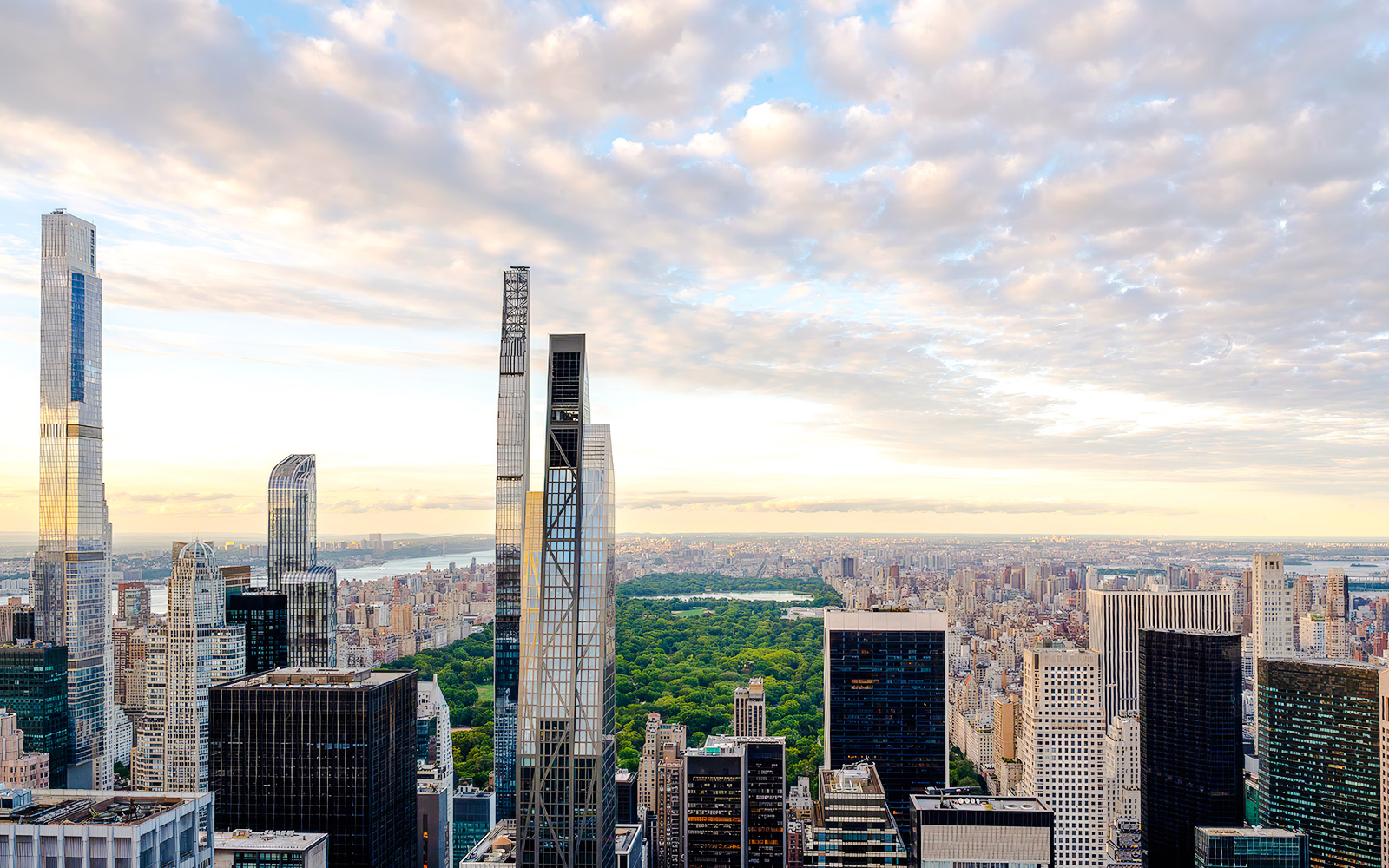 Skyline view of Central Park and skyscrapers from Top of the Rock, New York.