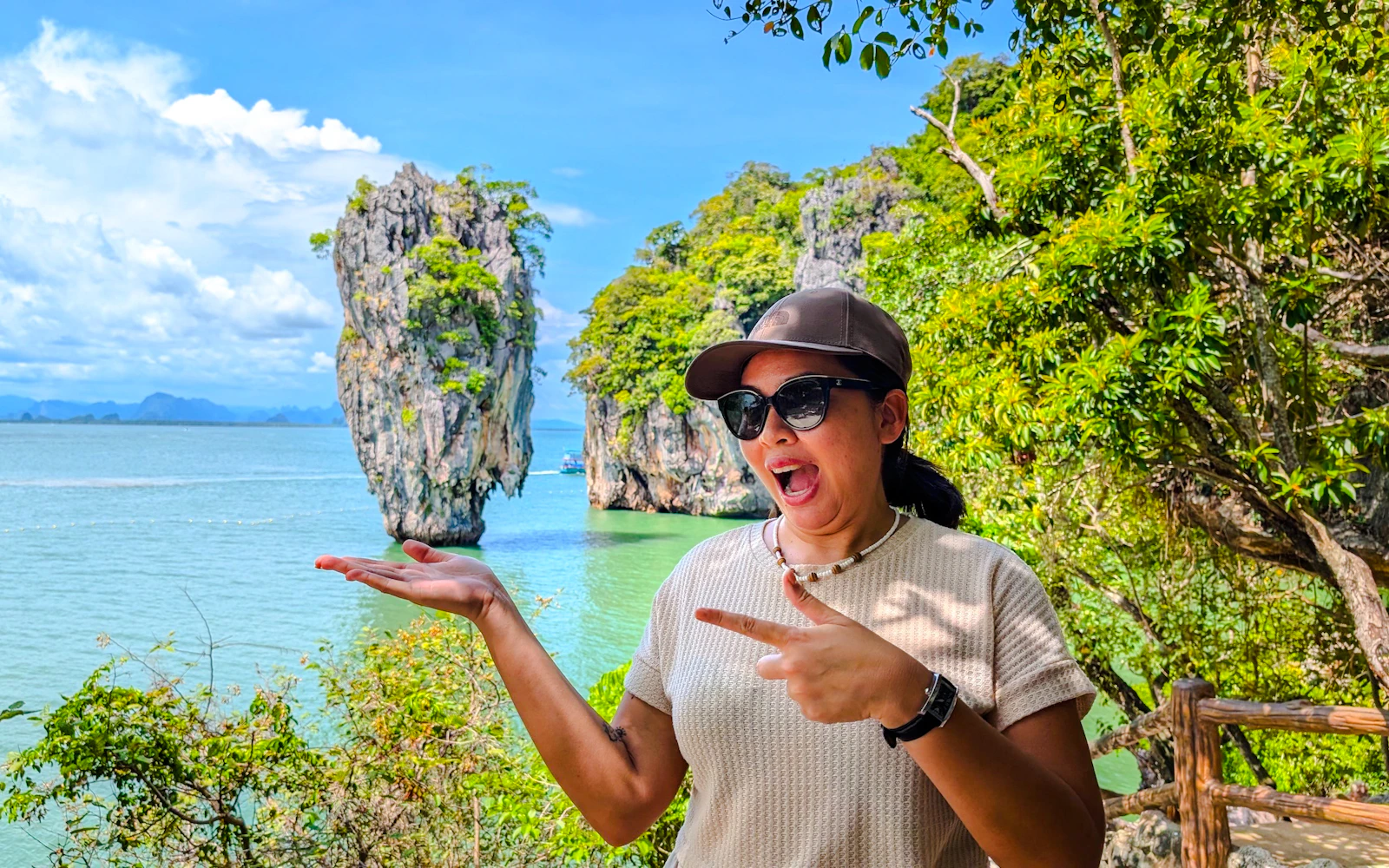 Koh Yao Yai/Noi: James Bond & Ko Panyi Private Longtail Tour