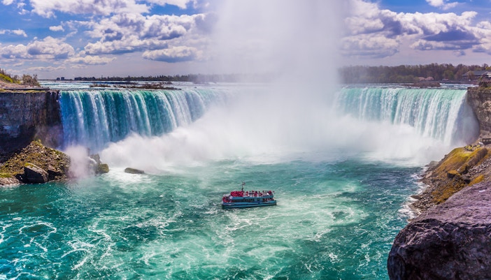 Niagara Falls Night Tours