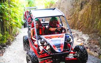 ubud off-road buggy-eventyr: dragehulen, vannfallstien og jungeltunnelen-5