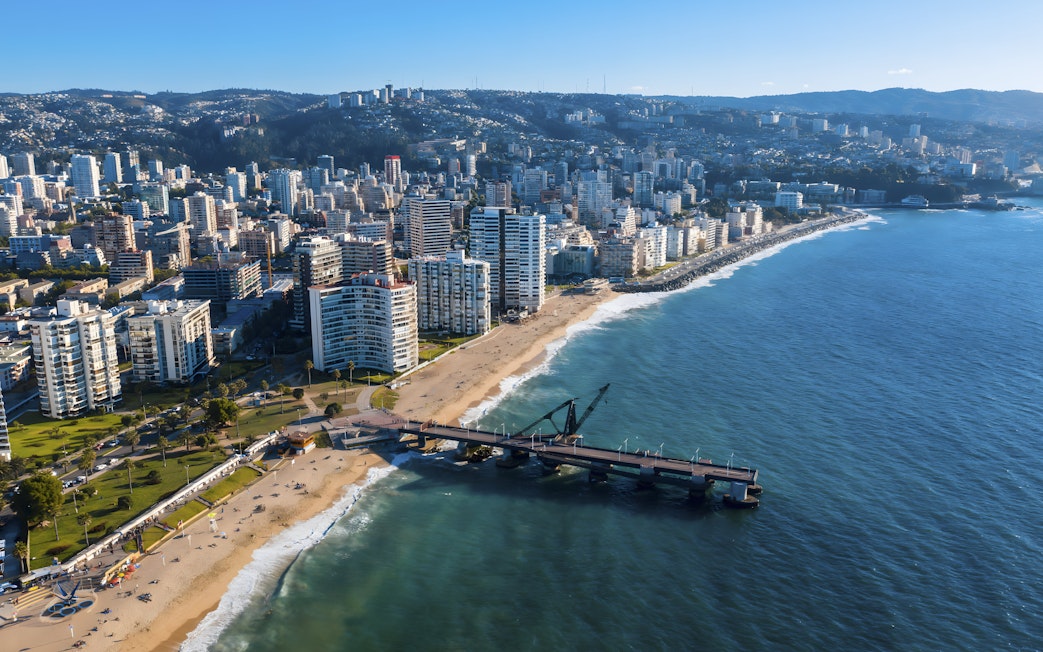 Aerial view of Muelle Vergara and beachfront in Viña del Mar, Chile.