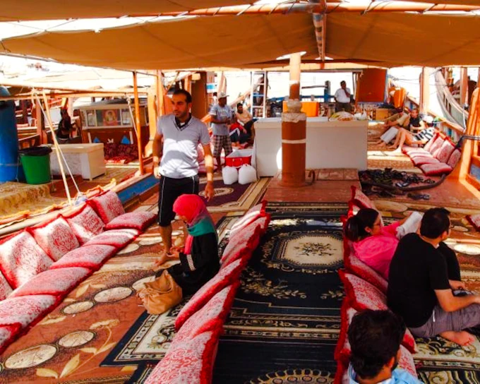 From Dubai: Musandam Dibba Dhow Cruise Day Trip With Hotel Transfers and Lunch (Product 53662)