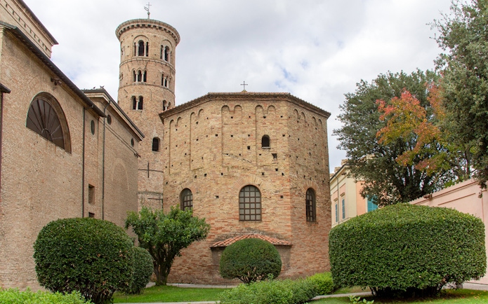 Basilica of Sant'Apollinare in Ravenna with its iconic round bell tower.