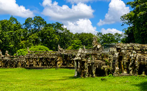 tour guidato in piccoli gruppi dei templi di angkor in spagnolo-1