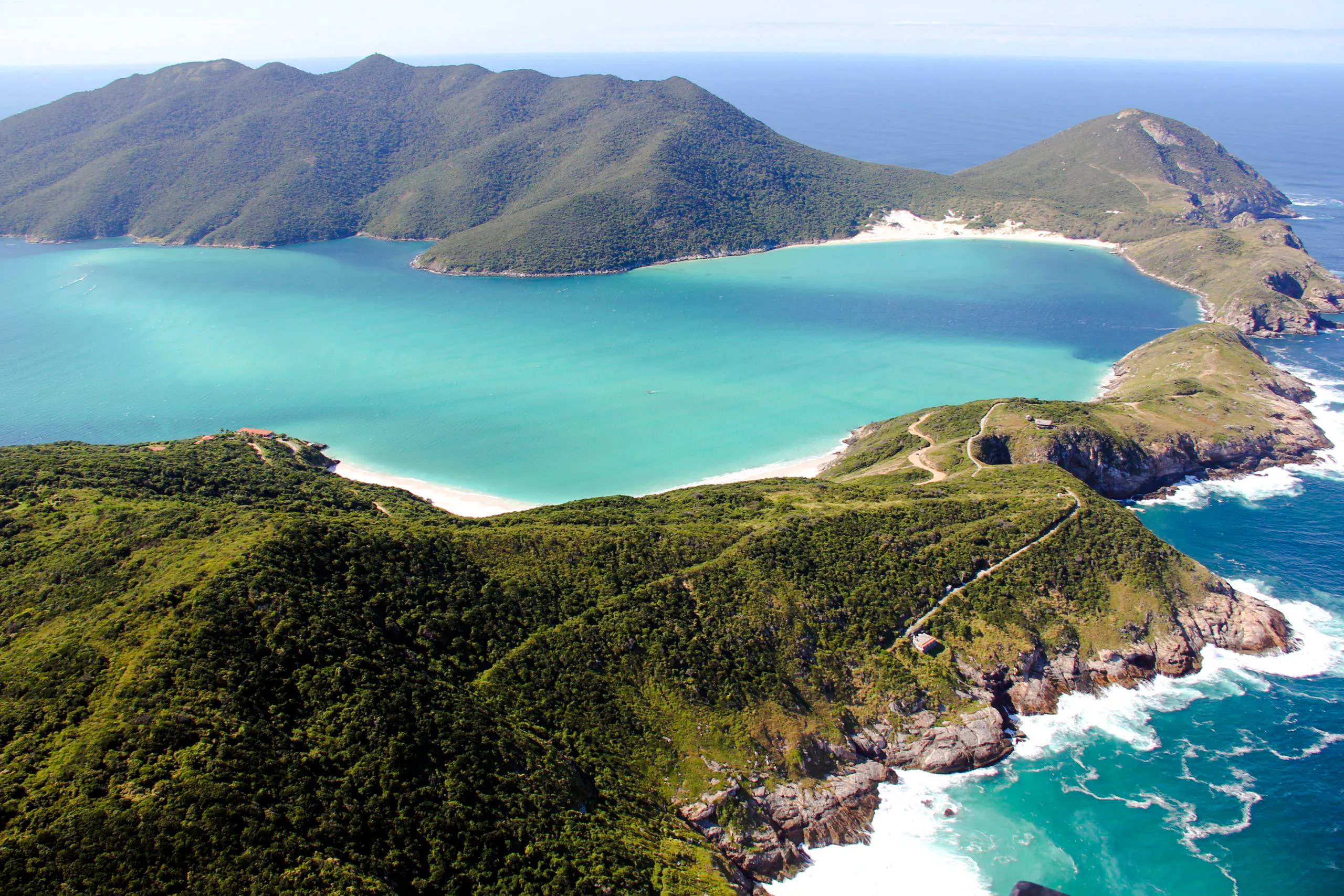 Arraial do Cabo Blue Grotto and Atalaia Coastal Boat Tour with Lunch Image 4