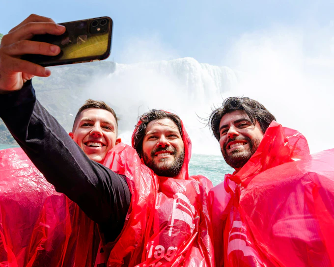 Niagara Falls Canada: Augmented Reality Tour with Hornblower Cruise