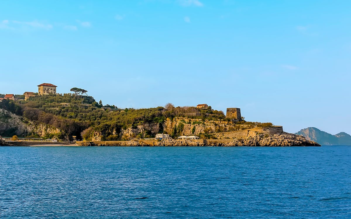 2-hour small-group guided boat tour of capri-7 2-hour small-group guided boat tour of capri-7
