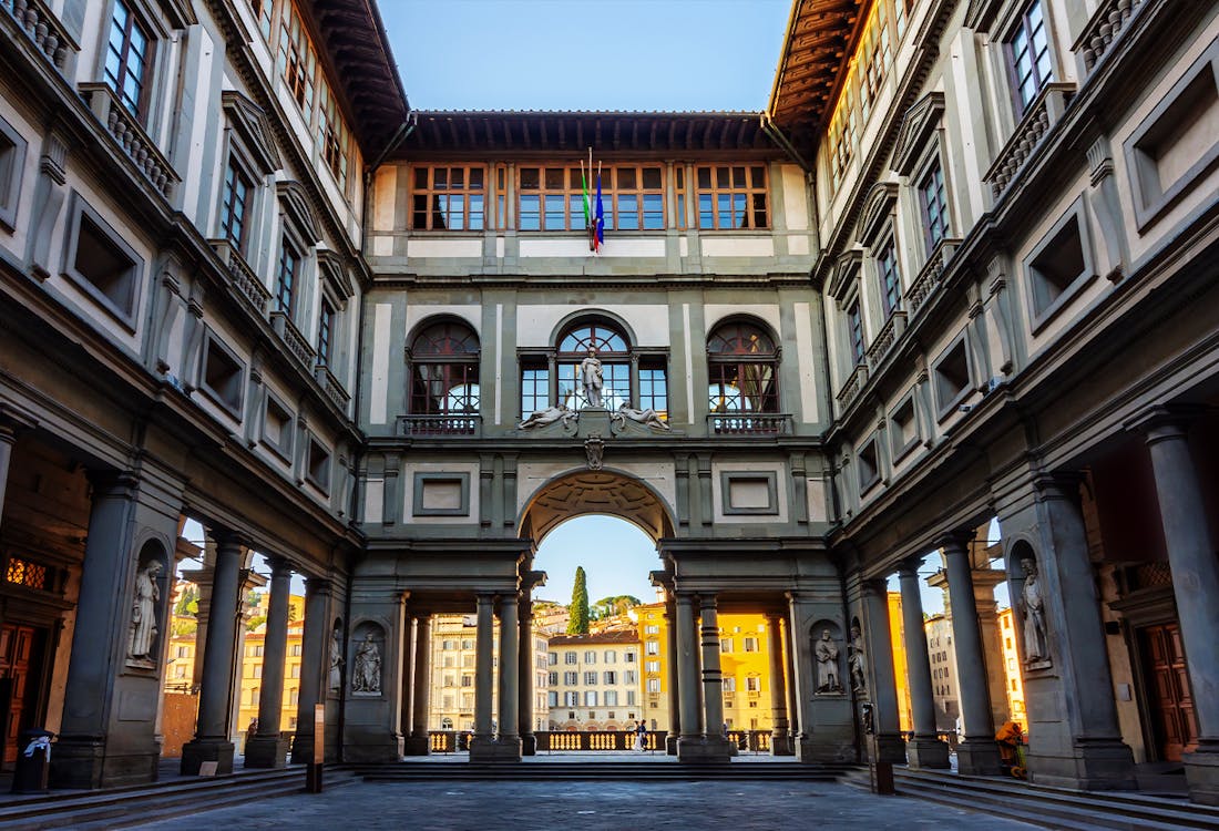 Uffizi Gallery early morning