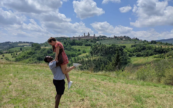From Florence: Private Tuscany Wine Tour with Two Wineries, Tastings, Lunch, and San Gimignano Visit
