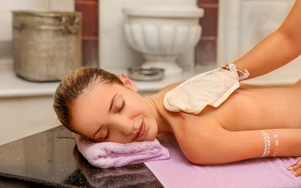 Guests enjoying a massage at Hurrem Sultan Hamam.