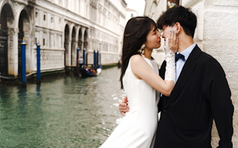 venice private photoshoot near san marco square with 25 edited digital photos-6