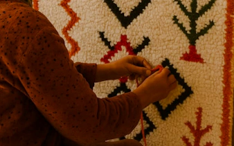 {
"experiencename": "essaouira traditional weaving workshop with take-home textile"
}-3