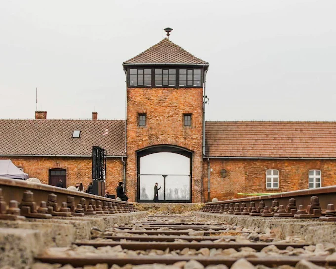 Auschwitz-Birkenau Small-Group Guided Tour with Hotel Transfers (Product 46555)