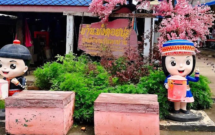 From Chiang Mai: Doi Suthep, Wat Pha Lad & Meo Hill Tribe Village Tour