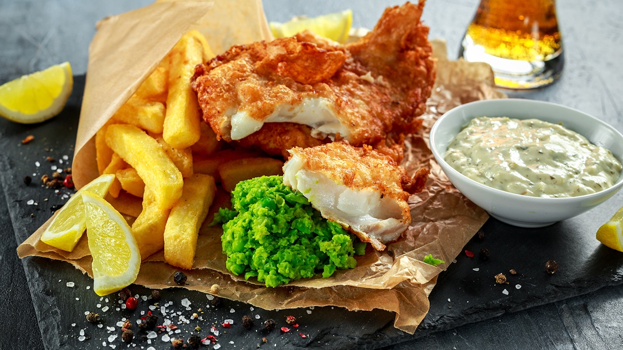 Fish and chips with mushy peas and tartar sauce