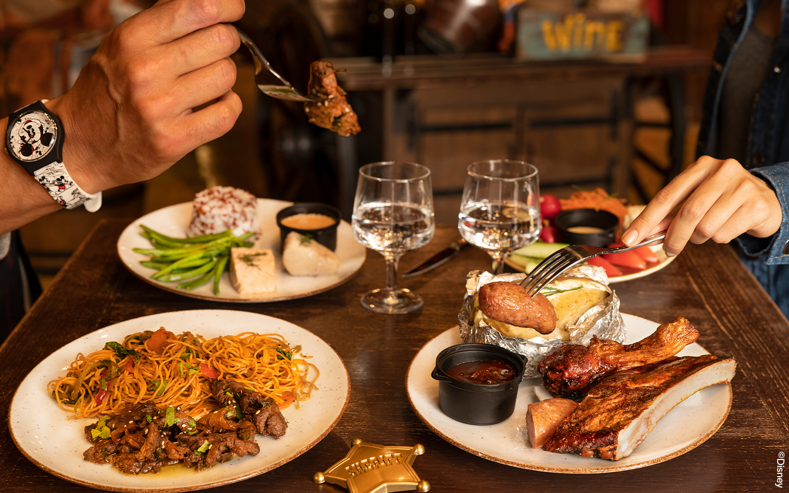 dining at disneyland paris