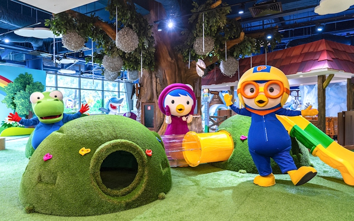 Pororo characters at play area in Pororo Park Singapore.