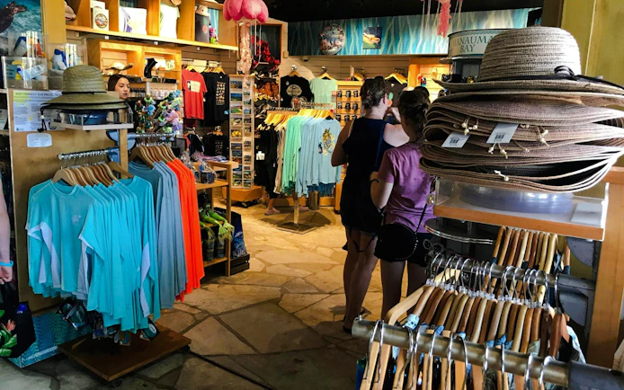 Gift shop at Hanauma Bay Nature Preserve with clothing and souvenirs.