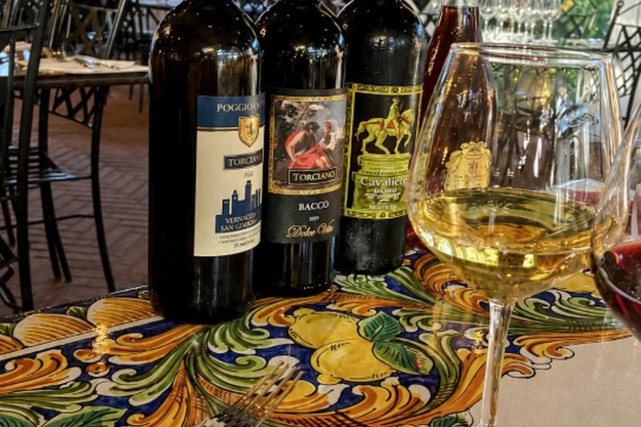From Florence: San Gimignano Guided Tour with Winery Lunch and Wine Tasting