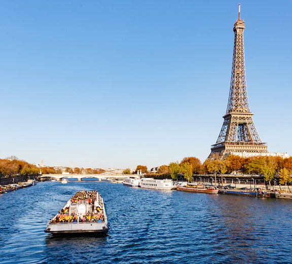 Seine River cruise with Eiffel Tower view in Paris, part of London to Paris tours.