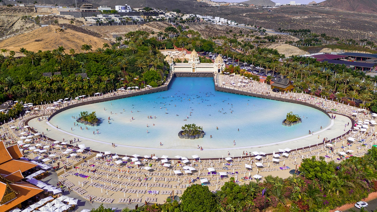 siam beach in siam park