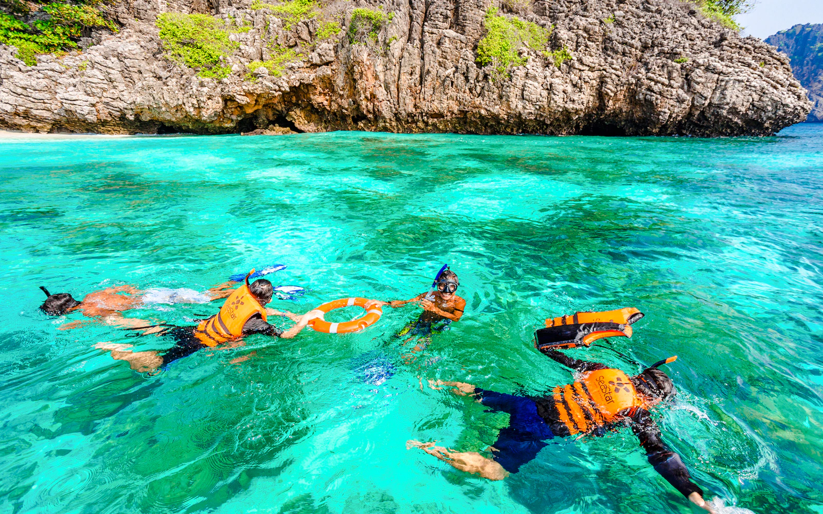 Koh Haa & Koh Rok Speedboat Snorkeling Tour with Lunch and Hotel Transfers Image 2