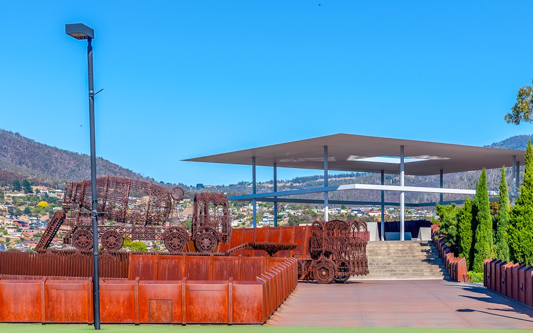 Sculpture at MONA entrance with Mt Wellington in the background, Hobart, Tasmania.